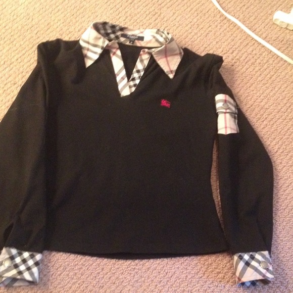 🔥1 HOUR SALE🔥Authentic Burberry shirt med