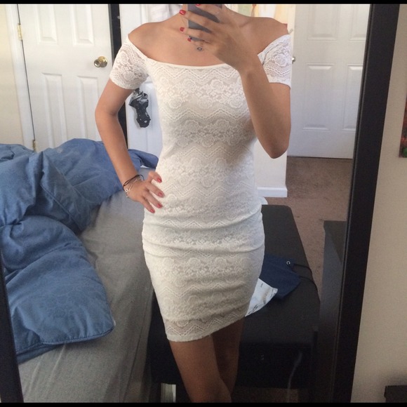 Dresses & Skirts - Sexy off shoulder body conscious white lace dress