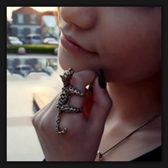 Leopard Ring - Picture 2 of 5