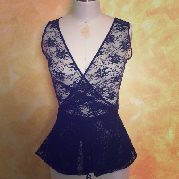 GORGEOUS Lace Wrap Top