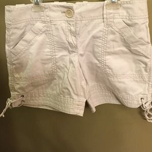 😱😱Size 2 LOFT CLASSY, CLASSY shorts. Like new!❗️