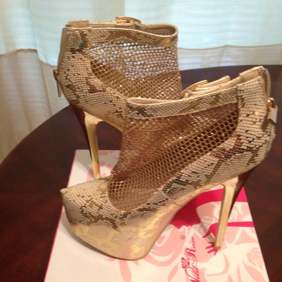 Snakeskin Booties