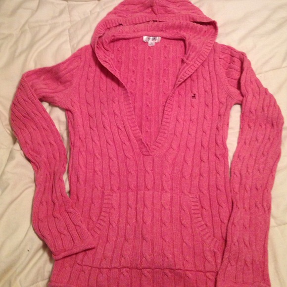 Old Navy hooded sweater