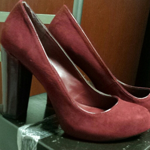Wine pumps