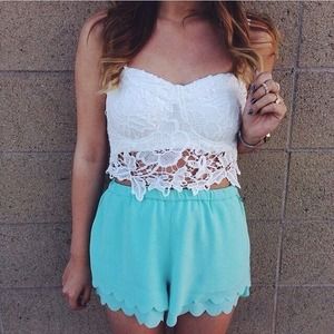 Kendall & Kylie mint scalloped shorts