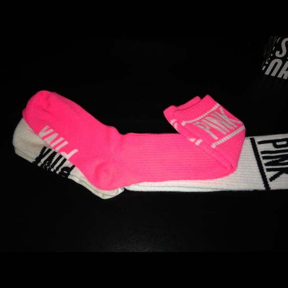 VS tube socks