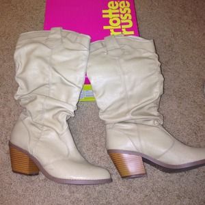Ivory cowboy boots