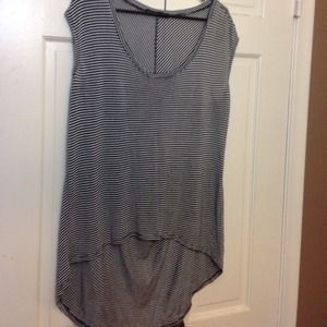 Top wheterly size l blue and white stripes