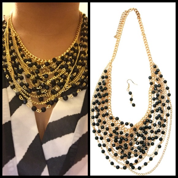 ✨HP- Necklace and earring set✨ - Picture 3 of 3