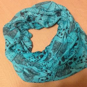 "Un-Bow-Lievable" Blue Grass Infinity Scarf