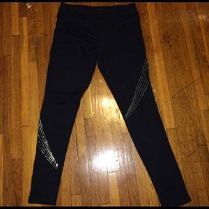 Exercise Legging with Waistband Pocket