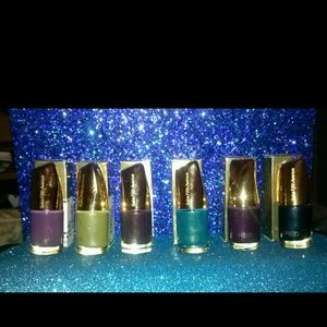 Sold locally Saks fifth avenue  trd va: 40