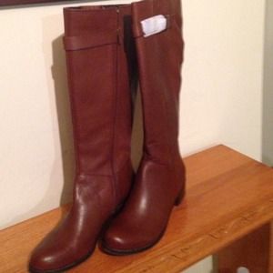 New Leather Matisse Trotter Boots 9.5 WIDE