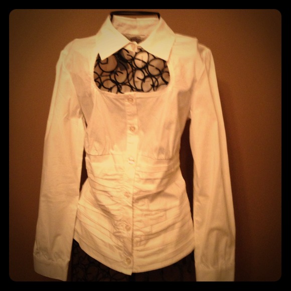 Very sexy perfect white button down top
