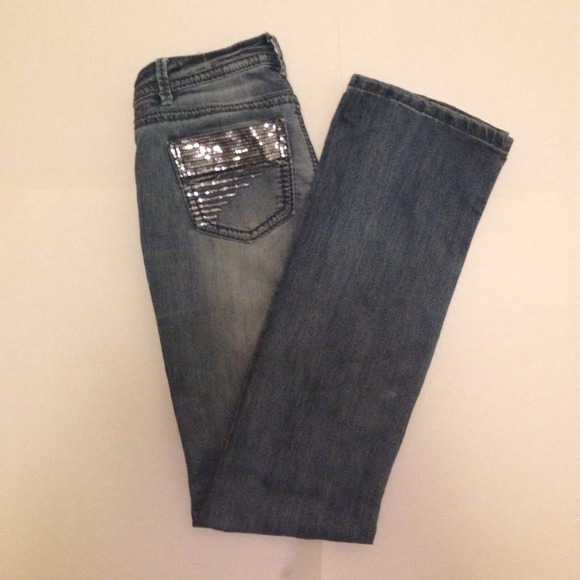 Mossimo med wash denim w/ sequined pockets - Picture 1 of 1