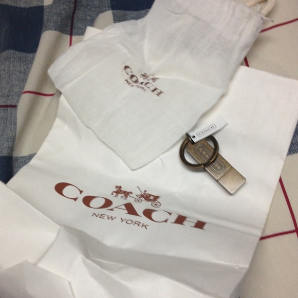 Coach USB Keychain new with tag - Picture 1 of 1