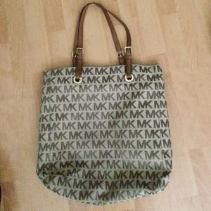 Michael Kors bag