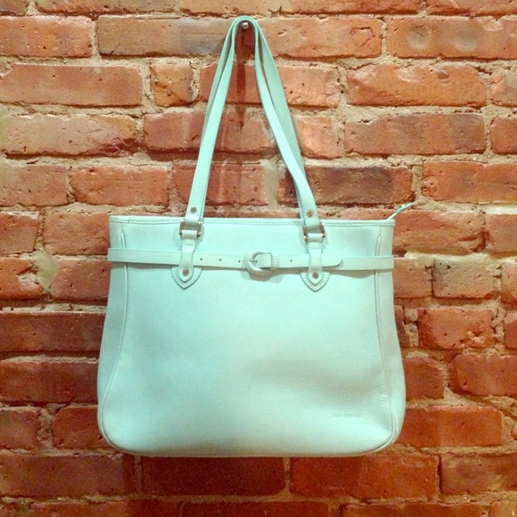 Mint bag  from Jack Georges .Carry a lot stuff.