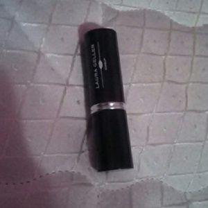 Laura geller honey bun lipstick