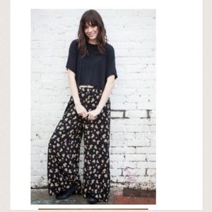Brandy Melville Arika Pants