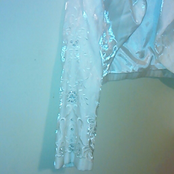 Crop Jacket - Picture 2 of 3
