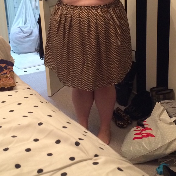 Brown anthropologie skirt - Picture 2 of 4