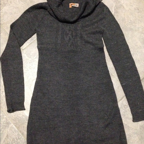 MUDD SWEATER DRESS size small