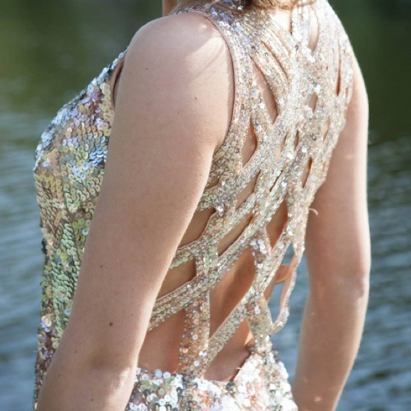 Gold prom dress - Picture 2 of 2