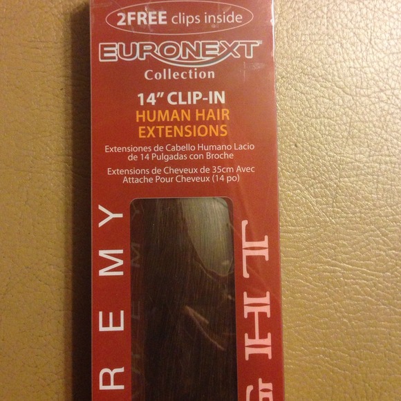 HOLD ⛔️Dark brown Hair clip- in extensions!