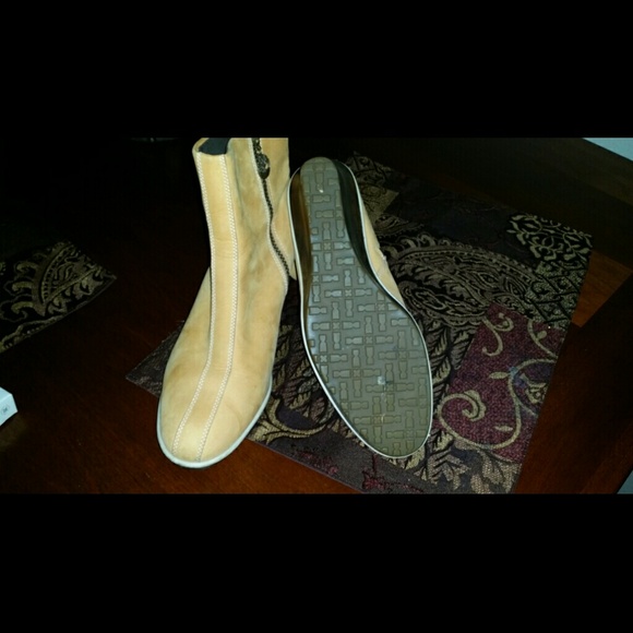 Womans Timberland Boot* ?? - Picture 2 of 4