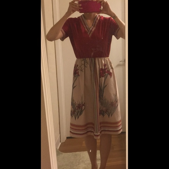 Vintage high wasted dress - Picture 3 of 4