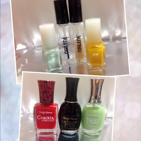 Bounch of Nail Polish + 2 Lip Sticks + 1 Mascara - Picture 3 of 4