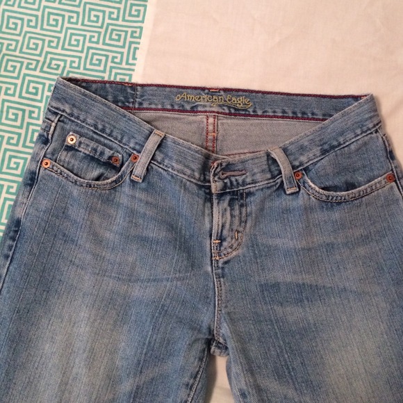 Light colored jeans-American Eagle