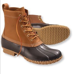 Looking to buy L.L Bean Boots Size 7
