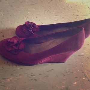 aerosols high heel party shoe REDUCED!