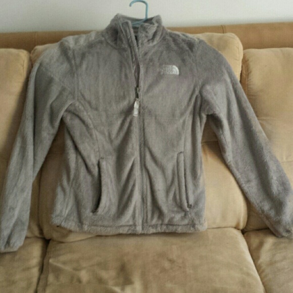 Authentic gray north face jacket.
