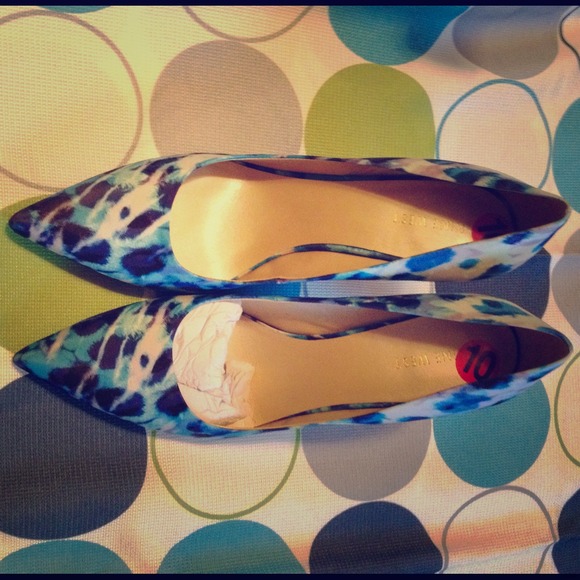 Nine West Shoes - New without tag blue pumps.