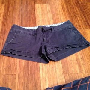 A.E. Favorite Short