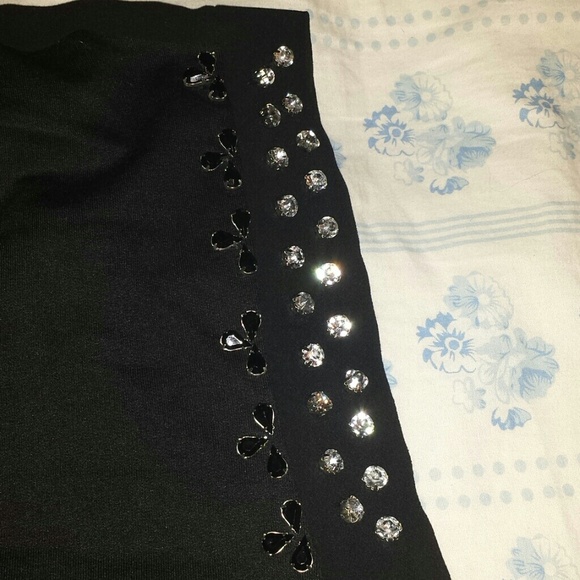 SOLD TO CURATIONISTA - Picture 3 of 3