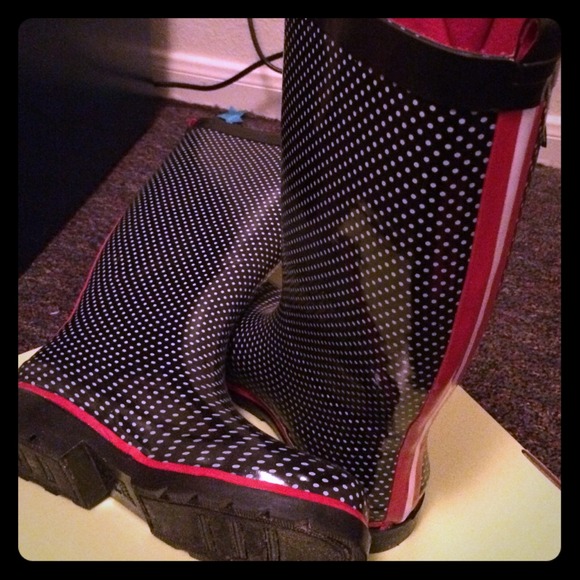 Rainboots