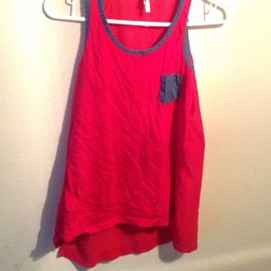 red tank top