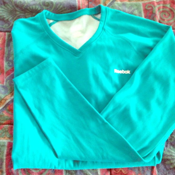 Reebok Compression top for chilly morning runs!