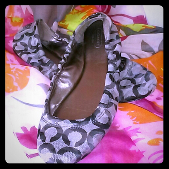 Coach Signature "C" Ballet Flats- Gray- 9.5