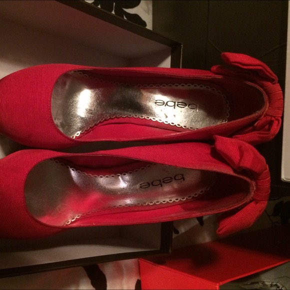 Red bebe heels - Picture 3 of 3