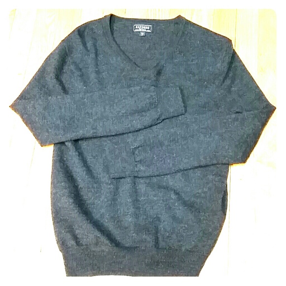 ●●● SOLD●●●Express Sweater