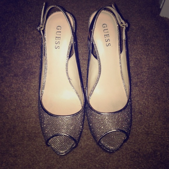 GUESS glitter heels💗✨
