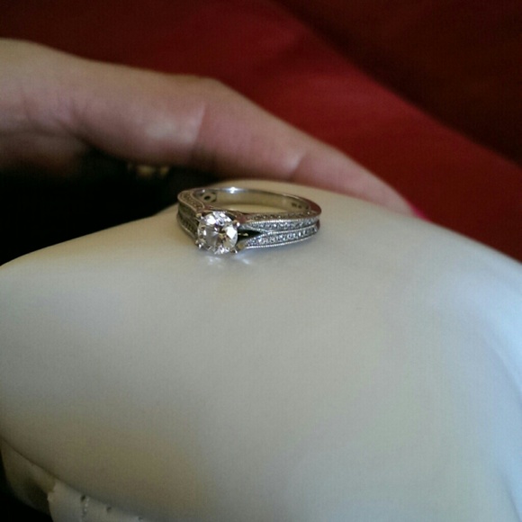 Engagement - Picture 2 of 4