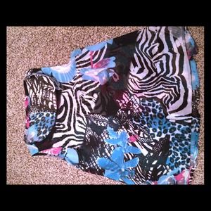 Printed animal top