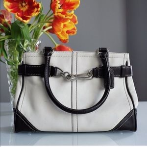 Reduced 👍💚Coach Handbag