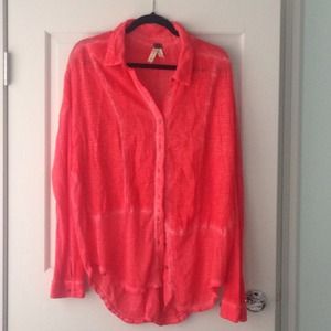 We the Free bright salmon tunic!!